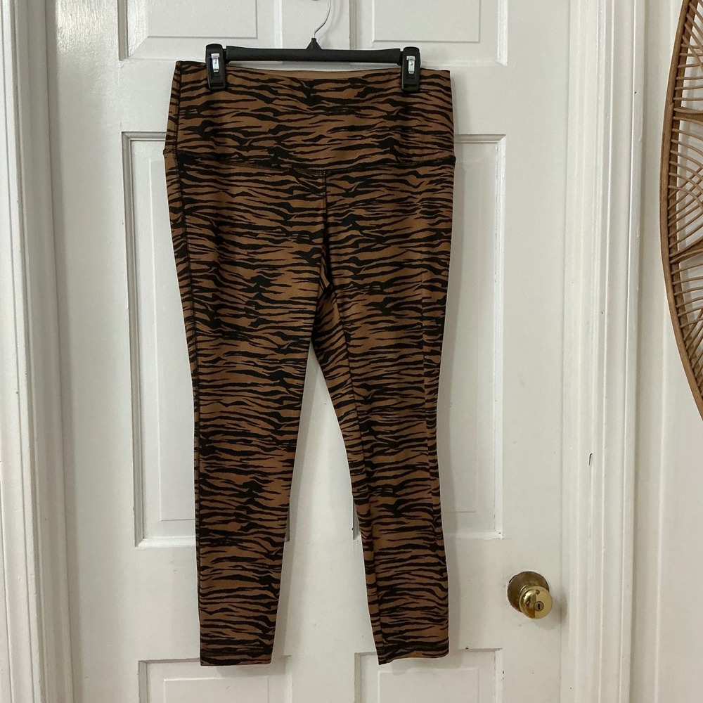 Chico's Tiger Print Zenergy Leggings 1P MP Brown Animal Print High Rise Yoga